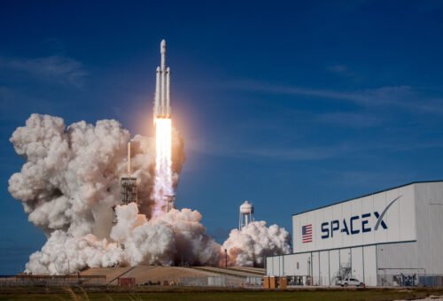 SpaceX’s Starship reaches orbit for primary time, deploys 26 Starlink satellites