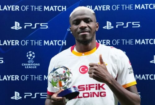 Osimhen fires Galatasaray to first win as Como hand Man United heavy defeat