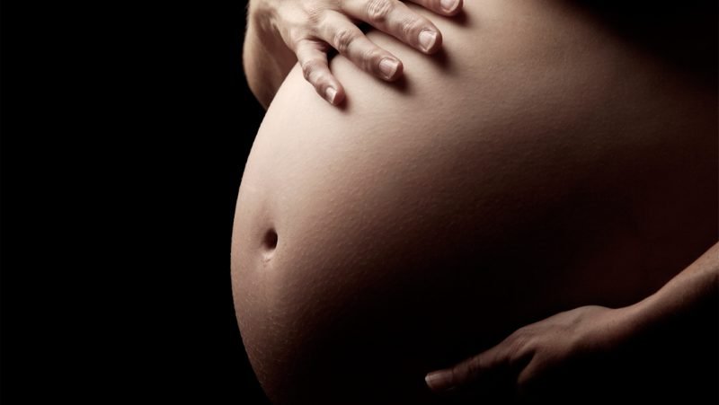 What pregnant women should know about bloating, warning signs