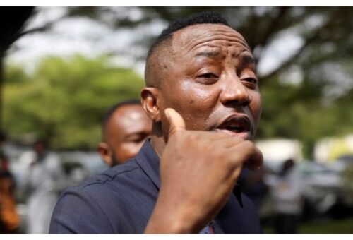Tension in Abuja court as lawyer calls Sowore ‘tout’