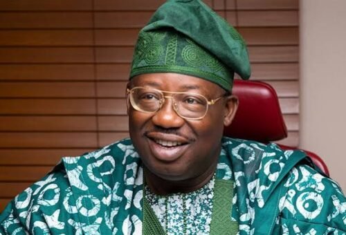 Dele Oye Faults Chike-Obi, Says Nigeria Not Losing bn on Foreign Reserves – THISDAYLIVE