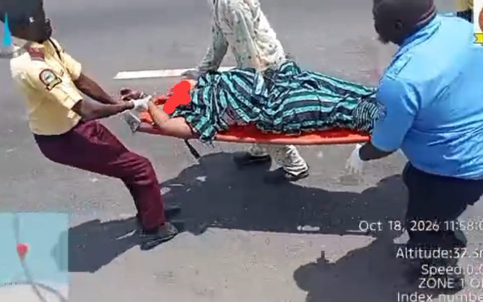 Two die, others injured as Suzuki bus collides with pickup van in Lagos