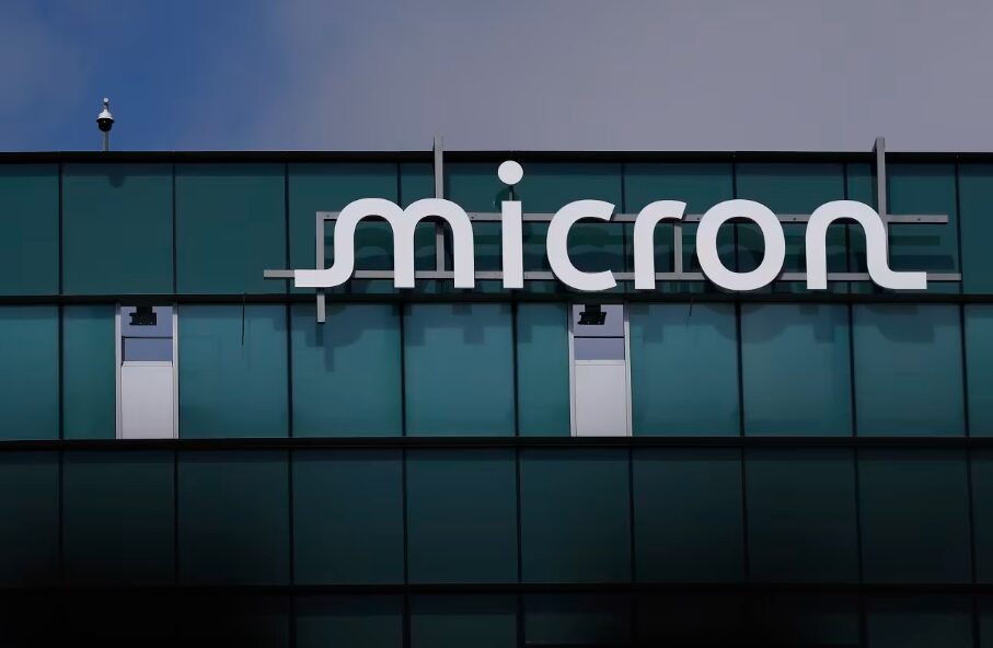 Micron Stock Could Triple to ,000, D.A. Davidson Analyst Says