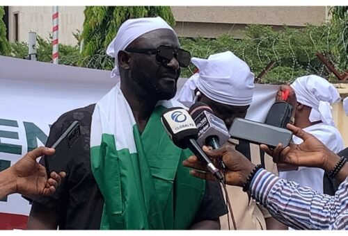 October 1: Nigerians protest at Federal High Court, request judicial freedom