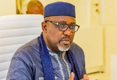 Police arrest Rochas Okorocha at Abuja Hotel over alleged forgery, impersonation – The Sun Nigeria