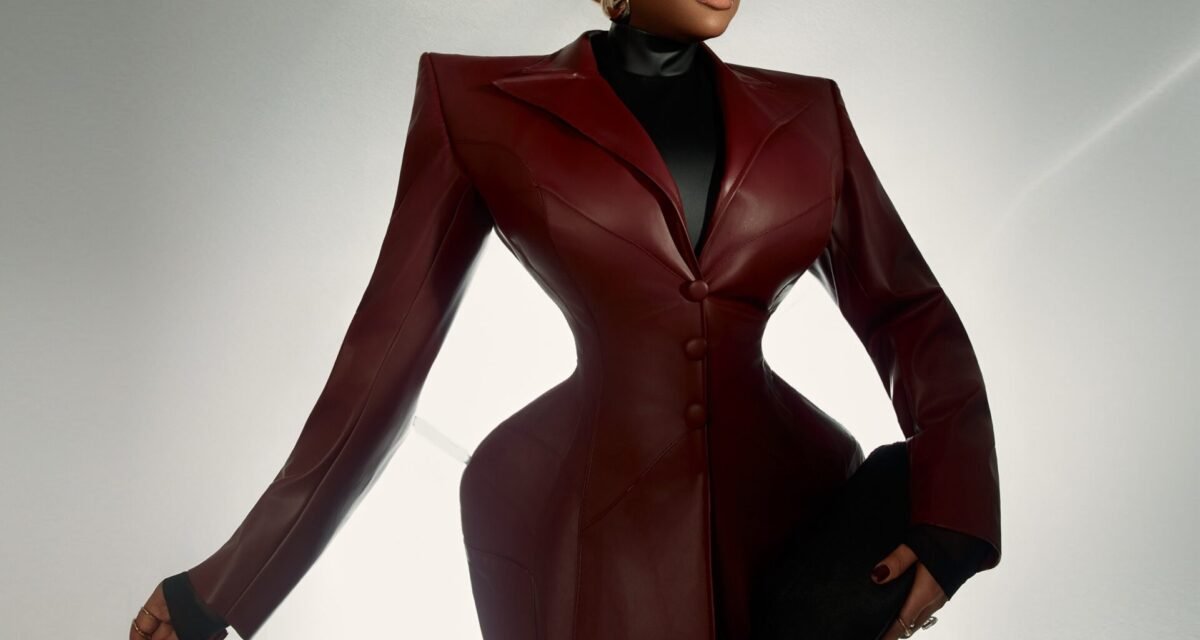 Veekee James Shows Up in Sculptural Oxblood Leather for the Grand Red Carpet Recognize Veekee James Shows Up in Sculptural Oxblood Leather for the Grand Red Carpet Recognize