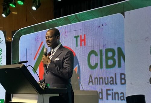 FG to negotiate ₦1,350 petrol price ceiling as global oil shock drives pump prices