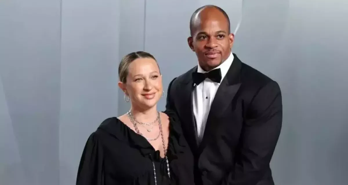 Jennifer Meyer weds Nigerian billionaire’s son Geoffrey Ogunlesi in Hawaii – The Sun Nigeria