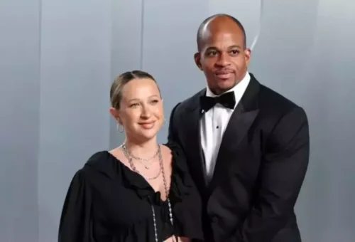 Jennifer Meyer weds Nigerian billionaire’s son Geoffrey Ogunlesi in Hawaii – The Sun Nigeria