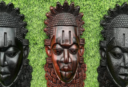 The story of the man who carved Queen Idia's mask, got no pay, and watched another man take the credit