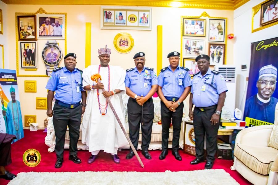 Olowu of Kuta urges new AIG to rebuild public trust in police Olowu of Kuta urges new AIG to rebuild public trust in police