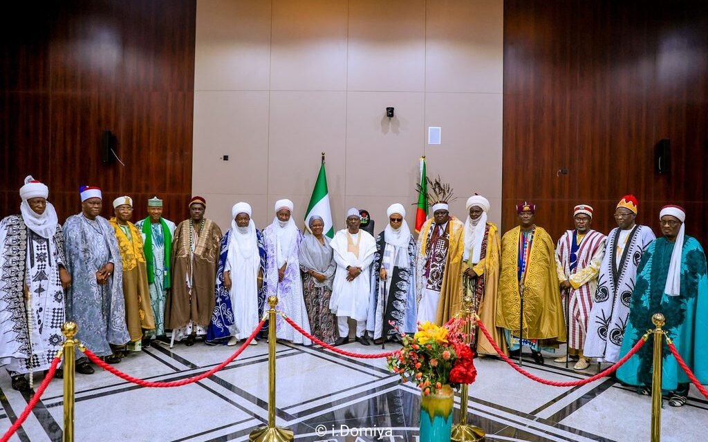 Gov Fintiri Receives Royal Fathers at Government House, Yola – Adamawa State Government